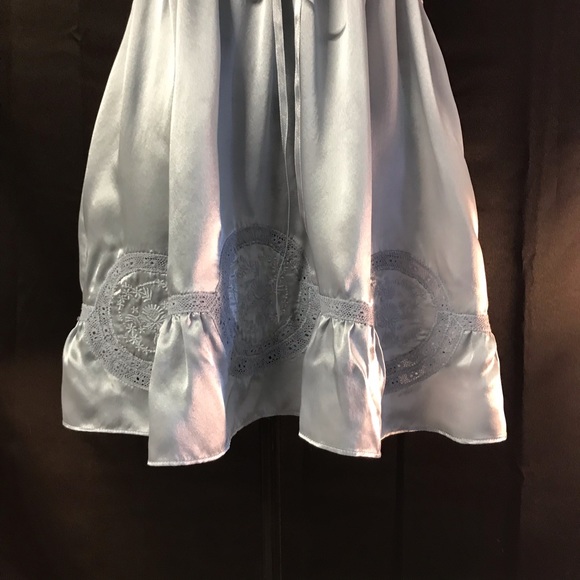 BCBGMaxarzia Pale Blue Silk Empire Waist Blouse Sm - Picture 3 of 8